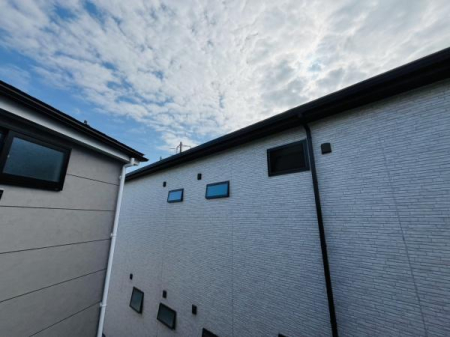 �_�ސ쌧������s����1���ڂ̐V�z��ˌ��Ă̏Z�˂���̒��]�ʐ^