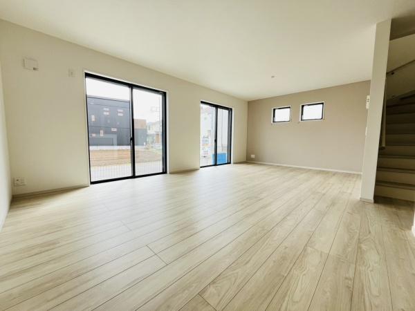 �_�ސ쌧������s���h�̐V�z��ˌ��Ẵ��r���O