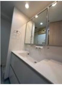 �_�ސ쌧����s�����C��2���ڂ̒��Ã}���V�����̐��ʑ�E���ʏ�