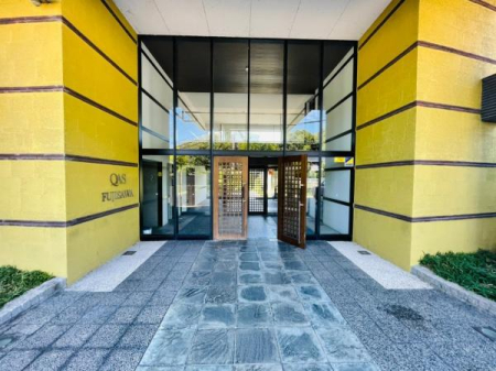 �_�ސ쌧����s���4���ڂ̒��Ã}���V�����̃G���g�����X