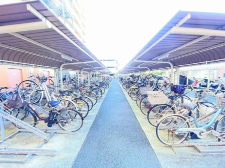 �_�ސ쌧����s����̒��Ã}���V�����̂��̑����p��