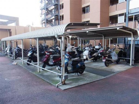 �_�ސ쌧����s����̒��Ã}���V�����̂��̑����p��