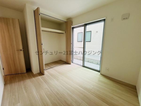 �_�ސ쌧������s���a�c1���ڂ̐V�z��ˌ��Ă̐Q��