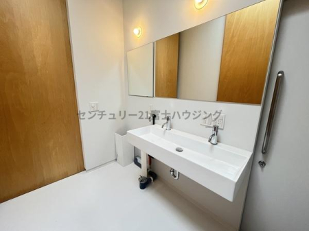 �_�ސ쌧������s���C�ݓ�4���ڂ̒��È�ˌ��Ă̐��ʑ�E���ʏ�