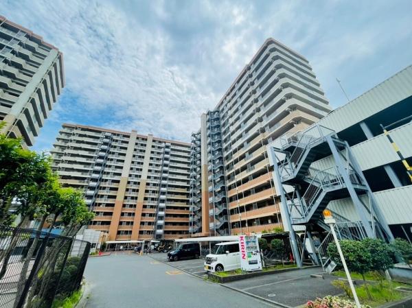 �_�ސ쌧����s����̒��Ã}���V�����̌��n�O�ώʐ^