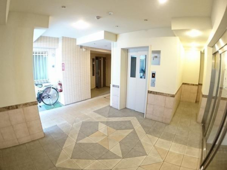 �_�ސ쌧������s�ԉH���̒��Ã}���V�����̂��̑����p��