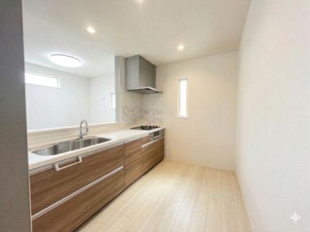 �_�ސ쌧������s����5���ڂ̒��È�ˌ��ẴL�b�`��