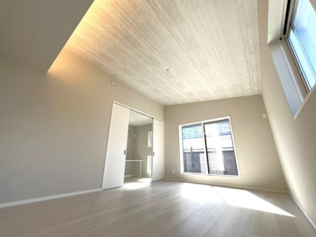 �_�ސ쌧������s�����u1���ڂ̐V�z��ˌ��Ẵ��r���O