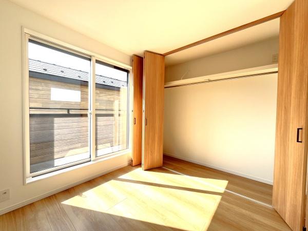 �_�ސ쌧������s�����u1���ڂ̐V�z��ˌ��Ẵ��r���O