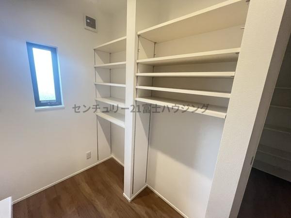 �_�ސ쌧������s����1���ڂ̐V�z��ˌ��Ă̐��ʑ�E���ʏ�