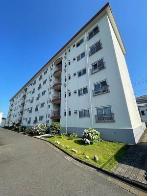 �_�ސ쌧����s�勘3���ڂ̒��Ã}���V�����̂��̑����n