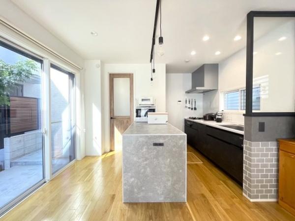 �_�ސ쌧����s�А��R5���ڂ̒��È�ˌ��ẴL�b�`��