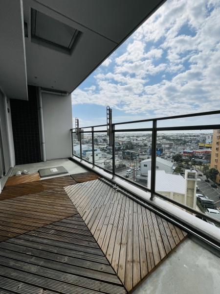 �_�ސ쌧������s���h�̒��Ã}���V�����̏Z�˂���̒��]�ʐ^