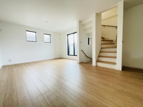 �_�ސ쌧����s���q�̒��È�ˌ��Ẵ��r���O