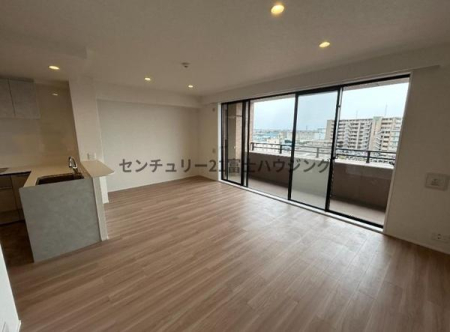 �_�ސ쌧����s�P�s��2���ڂ̒��Ã}���V�����̃��r���O