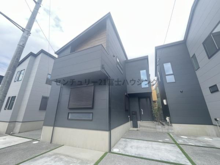 �_�ސ쌧������s����1���ڂ̐V�z��ˌ��Ă̌��n�O�ώʐ^