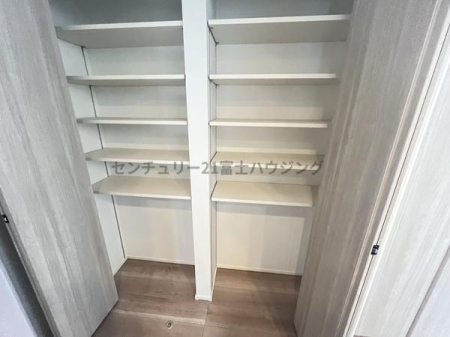 �_�ސ쌧������s����1���ڂ̐V�z��ˌ��Ă̎��[