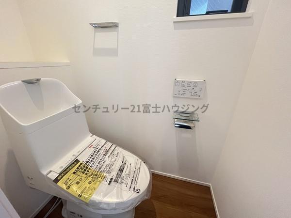 �_�ސ쌧������s����1���ڂ̐V�z��ˌ��Ẵg�C��