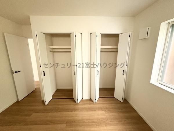 �_�ސ쌧������s���C�ݓ�4���ڂ̐V�z��ˌ��Ă̎��[