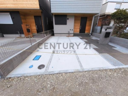 �_�ސ쌧����s�����C��7���ڂ̐V�z��ˌ��Ă̒��ԏ�