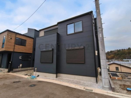 �_�ސ쌧����s���5���ڂ̐V�z��ˌ��Ă̂��̑����n