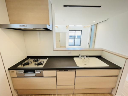 �_�ސ쌧������s�΂��l�̐V�z��ˌ��ẴL�b�`��