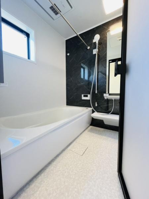 �_�ސ쌧������s�΂��l�̐V�z��ˌ��Ă̗���