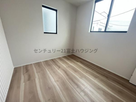 �_�ސ쌧������s���C�ݓ�3���ڂ̐V�z��ˌ��Ă̗m��