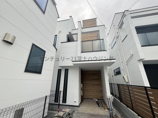 �_�ސ쌧������s���C�ݓ�3���ڂ̐V�z��ˌ��Ă̌��n�O�ώʐ^