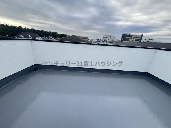 �_�ސ쌧������s���C�ݓ�3���ڂ̐V�z��ˌ��Ẵo���R�j�[