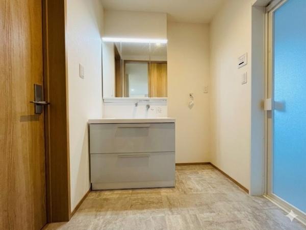 �_�ސ쌧���q�s�����1���ڂ̒��È�ˌ��Ă̐��ʑ�E���ʏ�