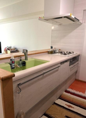 �_�ސ쌧��a�s���ߊԂ̒��Ã}���V�����̃L�b�`��