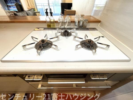 �_�ސ쌧��a�s���ߊԂ̒��Ã}���V�����̃L�b�`��