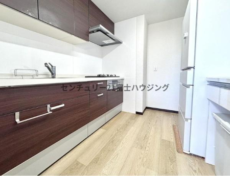 �_�ސ쌧���q�s�A�؂̒��Ã}���V�����̃L�b�`��