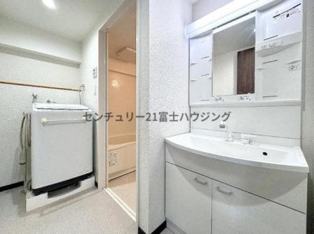 �_�ސ쌧���q�s�A�؂̒��Ã}���V�����̐��ʑ�E���ʏ�