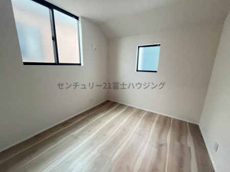 �_�ސ쌧������s���C�ݓ�3���ڂ̐V�z��ˌ��Ă̗m��