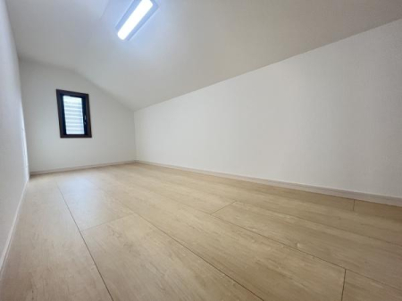 �_�ސ쌧������s�o�����̒��È�ˌ��Ă̎��[