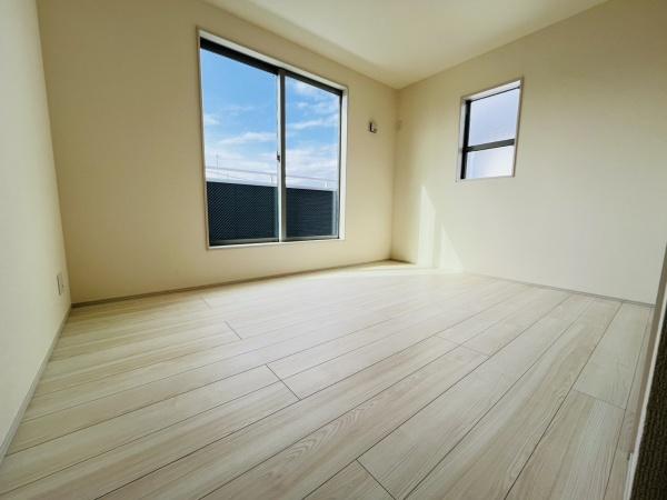 �_�ސ쌧������s�����̐V�z��ˌ��Ă̗m��