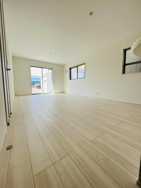 �_�ސ쌧������s�����̐V�z��ˌ��Ẵ��r���O