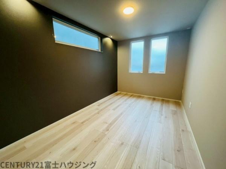 �_�ސ쌧����s�А�4���ڂ̐V�z��ˌ��Ă̗m��