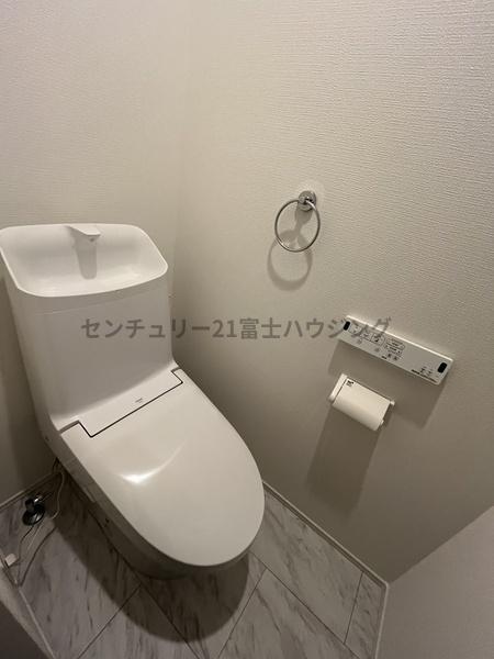 �_�ސ쌧������s���h�̐V�z��ˌ��Ẵg�C��