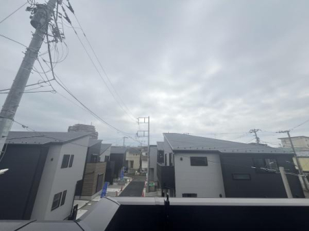 �_�ސ쌧������s����1���ڂ̐V�z��ˌ��Ă̏Z�˂���̒��]�ʐ^