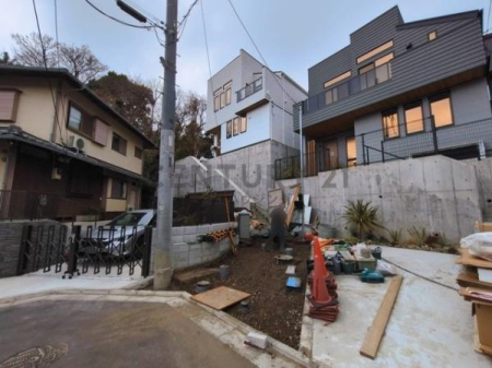 �_�ސ쌧����s�А�4���ڂ̐V�z��ˌ��Ă̂��̑����n