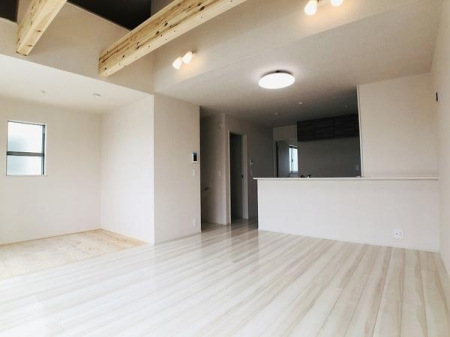 �_�ސ쌧������s�l�V���̒��È�ˌ��Ẵ��r���O