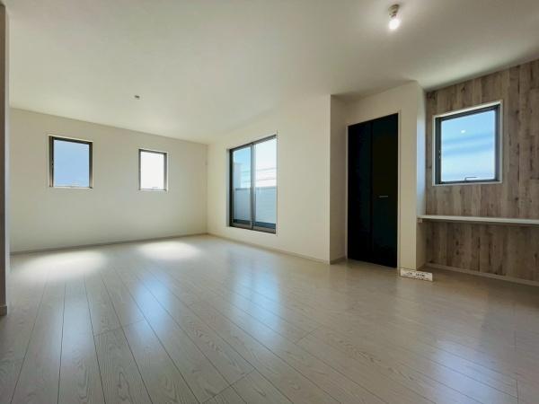 �_�ސ쌧����s�А�1���ڂ̐V�z��ˌ��Ẵ��r���O