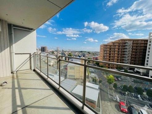 �_�ސ쌧������s���h�̒��Ã}���V�����̃o���R�j�[