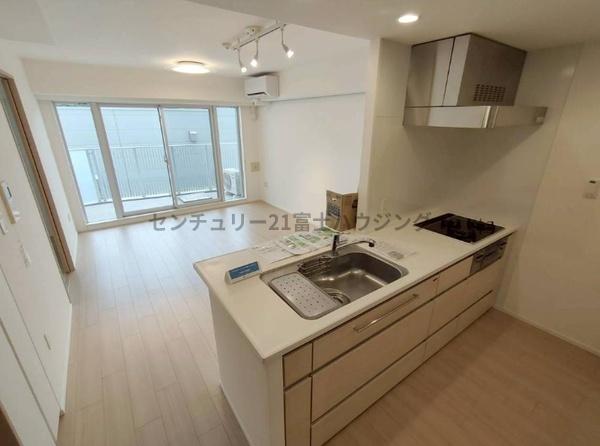 �_�ސ쌧������s������̒��Ã}���V�����̃L�b�`��