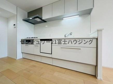 �_�ސ쌧���q�s���{�̒��Ã}���V�����̃L�b�`��