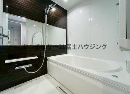 �_�ސ쌧���q�s���{�̒��Ã}���V�����̗���