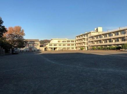 �_�ސ쌧���q�s�ޖ؍�2���ڂ̓y�n�̎��ӊ�